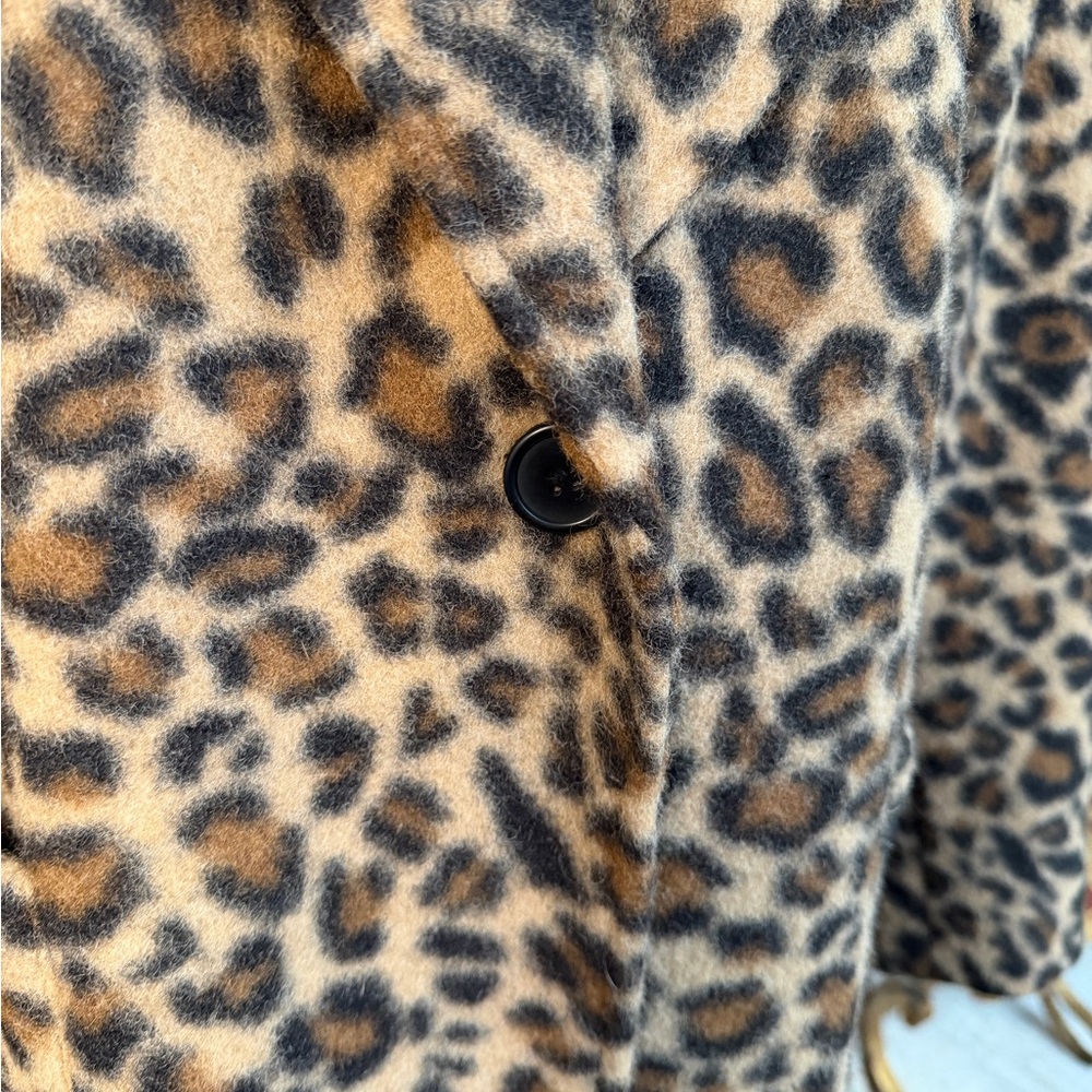 Leopard Print Over Coat - Picture 5 of 8